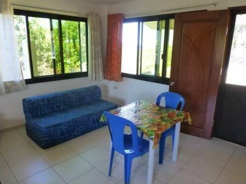 Yellowhouse - Photo4