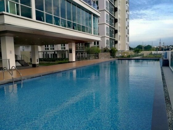 Abreeza Place Studio Suite - Photo2