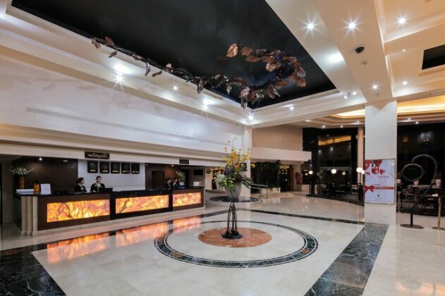 Apo View Hotel - Photo3