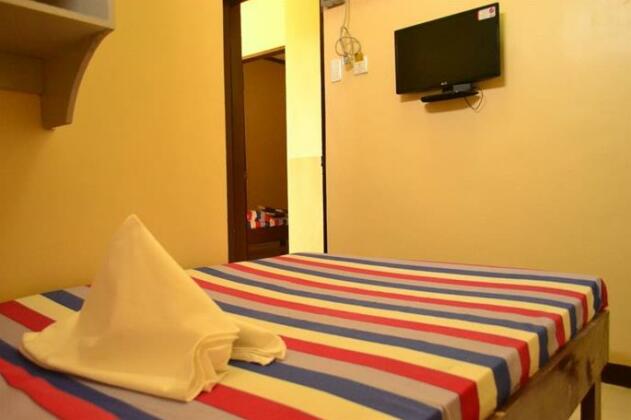 Berlay Backpackers and Tourists Inn - Photo4