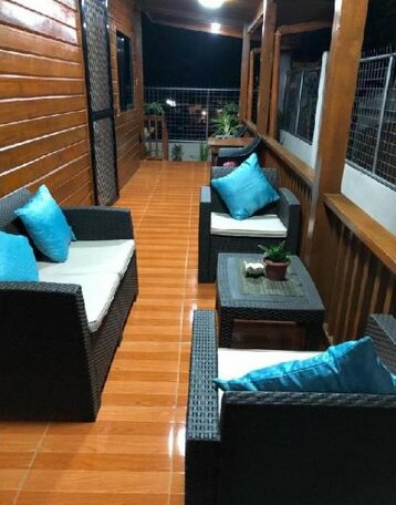 Cheyna Rest House - Photo2