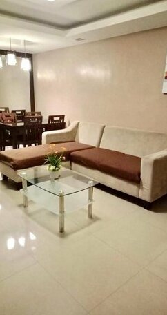 Condo Beside SM Mall - Photo2