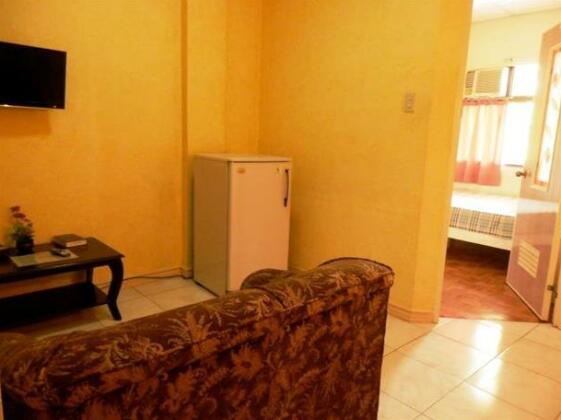 Golden Belle Apartelle and Suites - Photo5