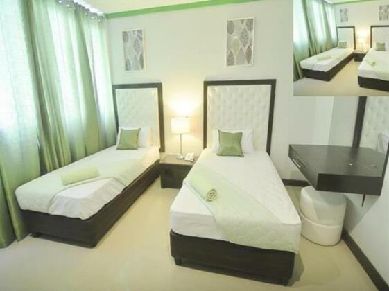 Green Banana Business Hotel - Photo5