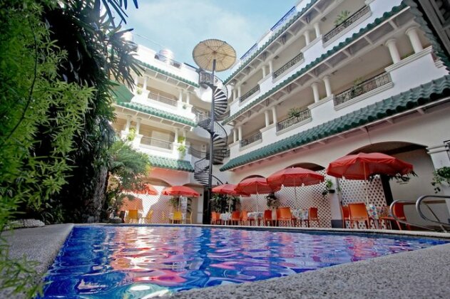 Hotel Galleria - Photo2