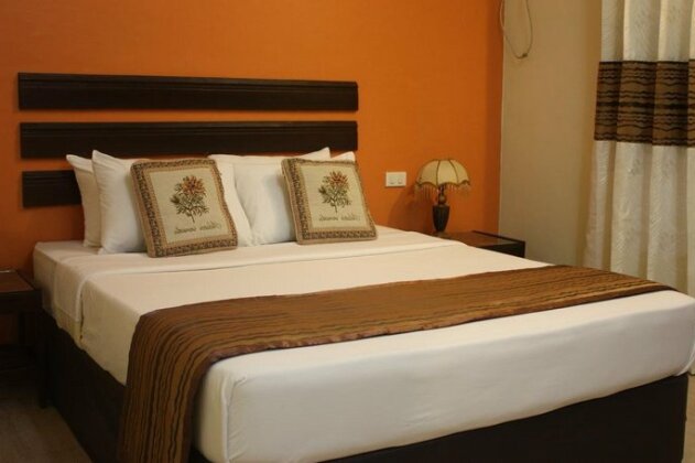 La Piscine Bed and Breakfast - Photo3