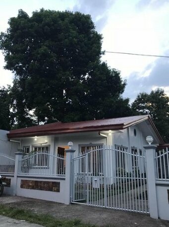 Modern and cozy fully furnished house in Davao Toril