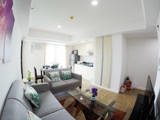 New Minimalist 1 Bedroom Unit w/ High Speed Wifi - Photo4