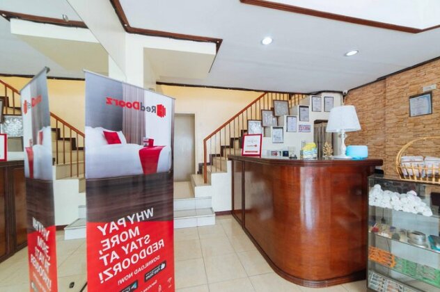 RedDoorz @ Davao Hub General Luna - Photo3