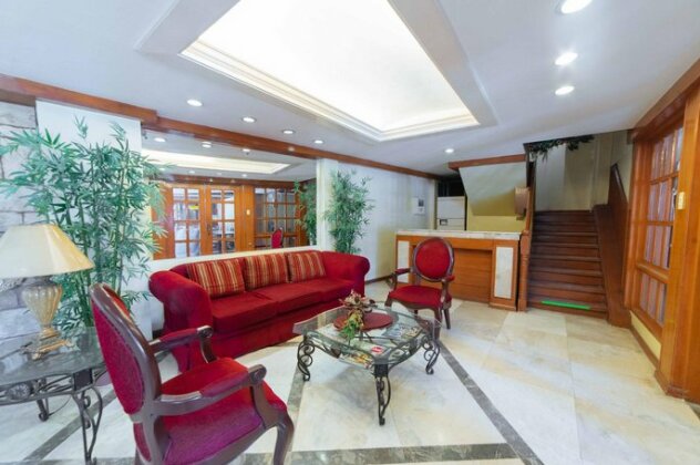 RedDoorz @ The Manor Davao - Photo4