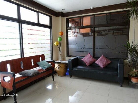 RueMango Apartelle and Suites - Photo2