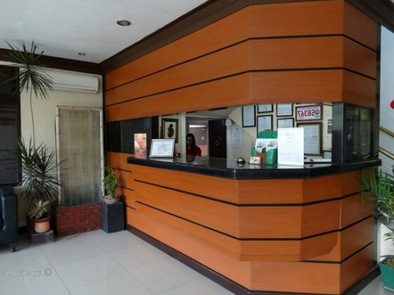 RueMango Apartelle and Suites - Photo3
