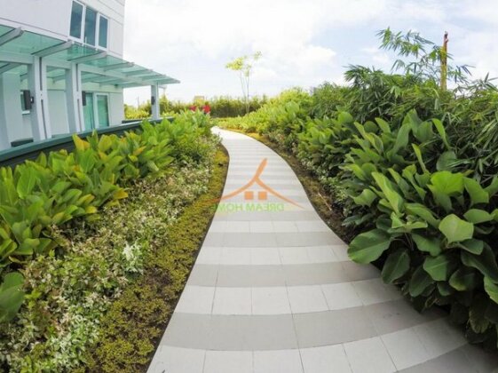 Studio Condo Unit by Dream Home Davao - Photo4