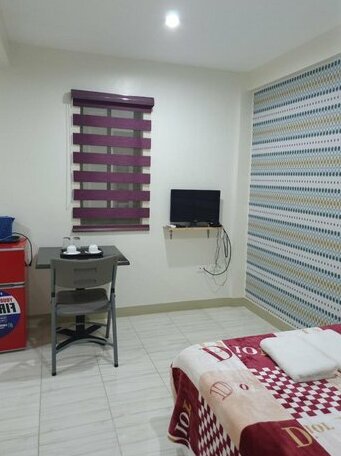 Tyrone's Crib - Photo5