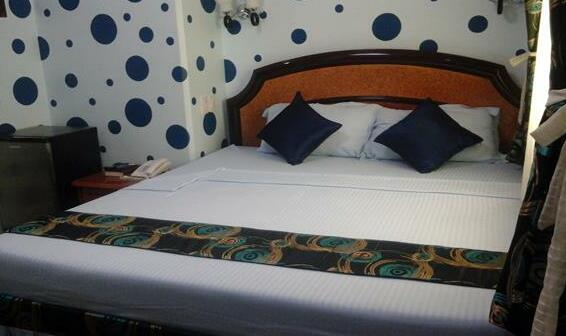 C & L Suites Inn - Photo2