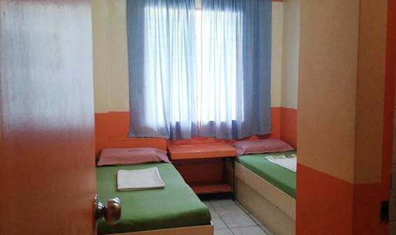 Negros Lodging House - Photo5