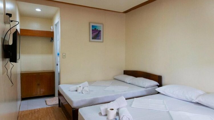 Brenmariel Tourist Inn - Photo5