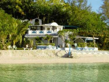 Casa de la Playa Beach Resort