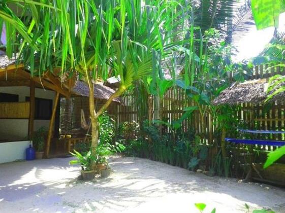 Matanjak Guesthouse and Surfshop - Photo3