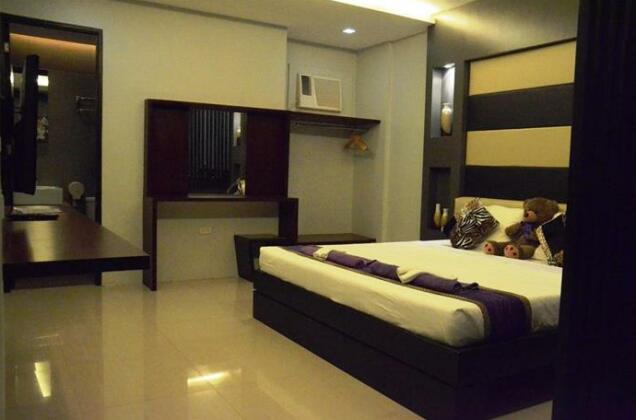 Ellis Arcade & Suites - Photo5