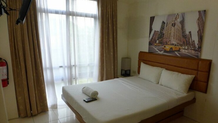 Rozen Suites Paradise - Photo4