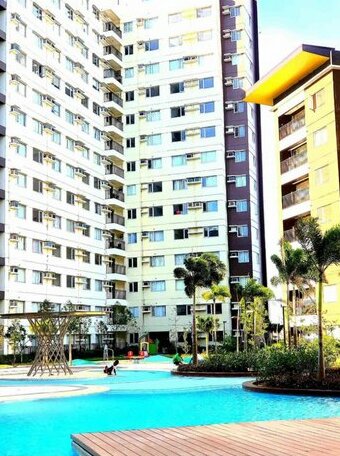 Hotel Quality Accommodation in Ayala+Kitchen+Pool