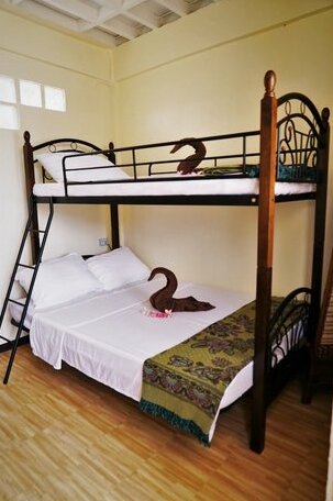 HideAway Dive Hostel - Photo3