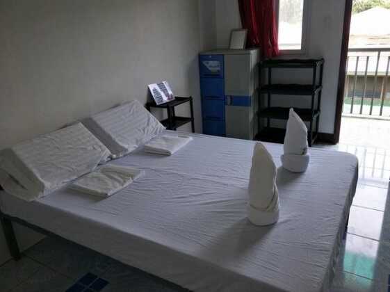 First Baby Bytes Guest House - Photo3