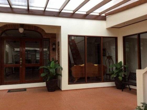 Casa Roces Bed and Breakfast - Photo3