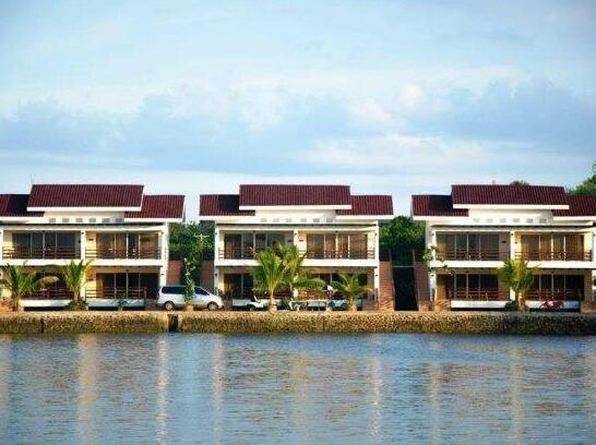Papa Kit's Marina Resort - Photo5