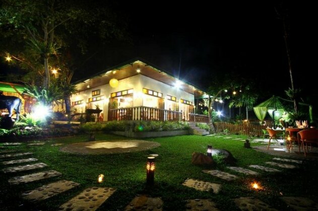 Samkara Restaurant and Garden Resort