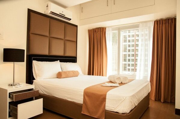 1-Bedroom Suite At Hv Dela Costa Makati - Photo4