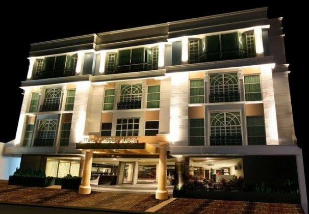 Crown Regency Hotel Makati - Photo2