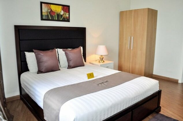 Gramercy Residences - Photo5