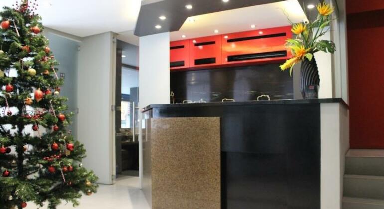 Jade Hotel and Suites - Photo5