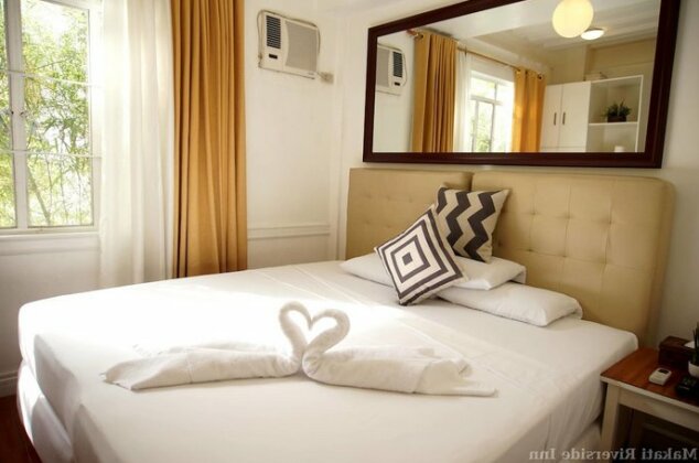 Makati Riverside Inn - Photo2