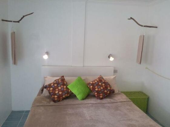 812 Angol Boracay - Photo4