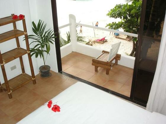 Artista Beach Villas - Photo4