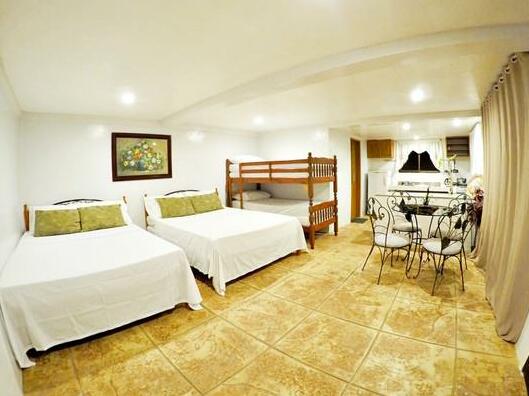 Beachfront Apartment for 8 @ Station 1 - Photo2