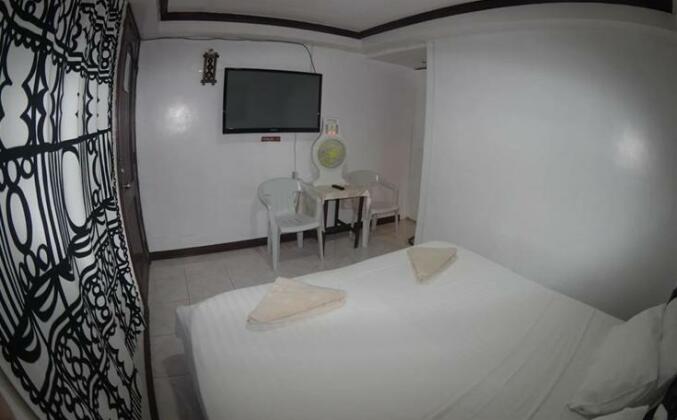 Boracay Travelers' Resort - Photo4