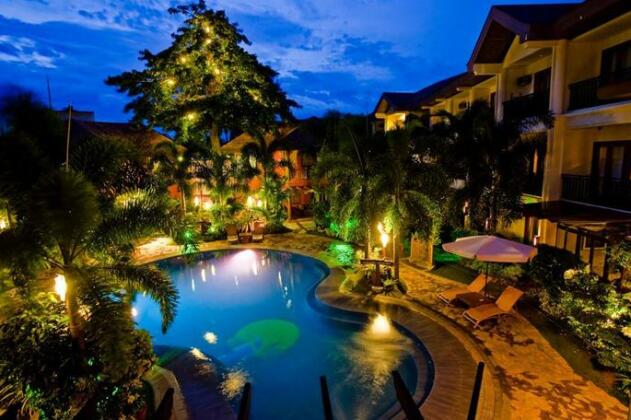 Boracay Tropics Resort Hotel - Photo2
