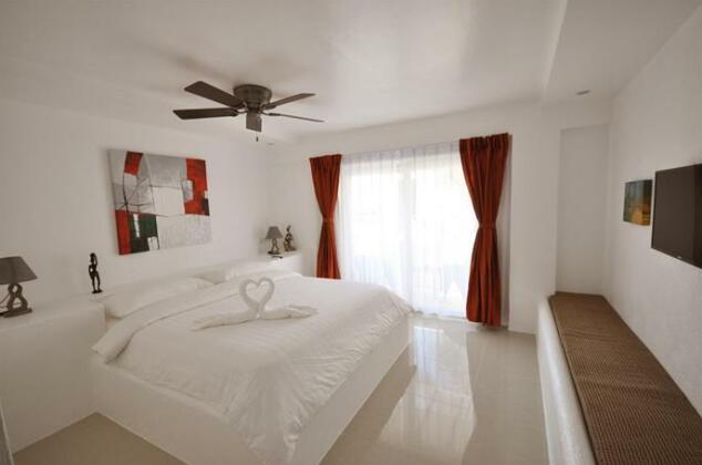 Calypso Beach and Dive Resort - Photo3