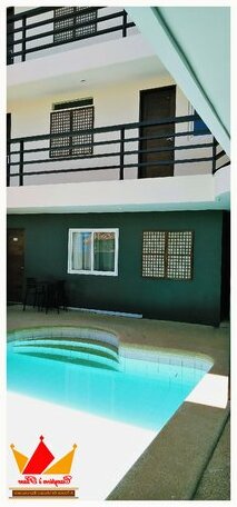 Campion's Place - Photo5