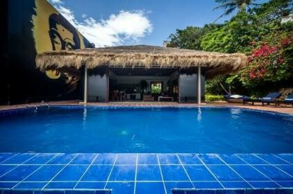 Den Pasar 4-BR Exclusive Villa Boracay