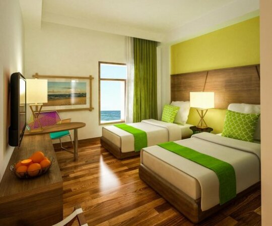 Ferra Hotel and Garden Suites - Photo2