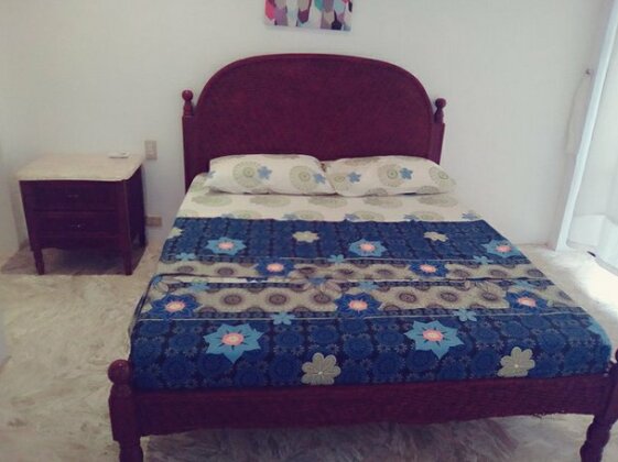 Franky Villa - Photo4