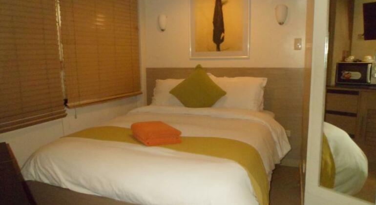 Gemtalk Suites - Photo2