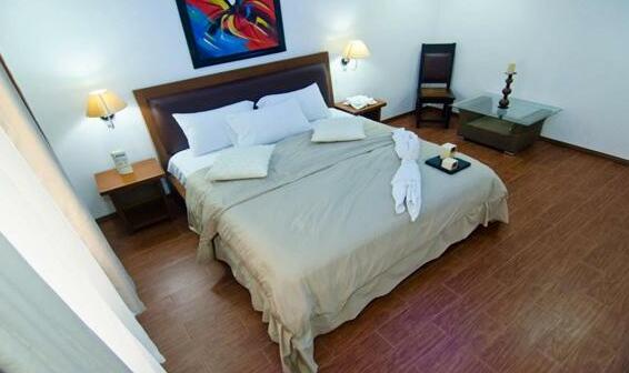 Giulius Boracay Italian Resort - Photo4