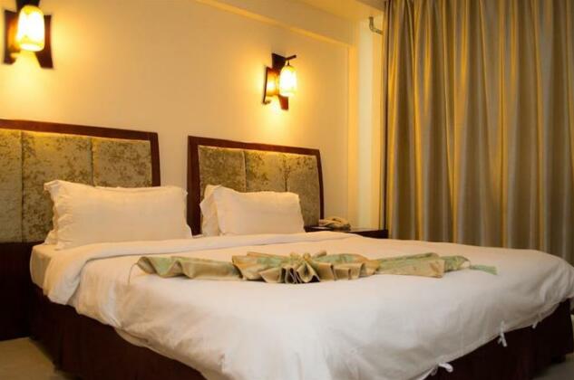 Golden Phoenix Hotel Boracay - Photo2