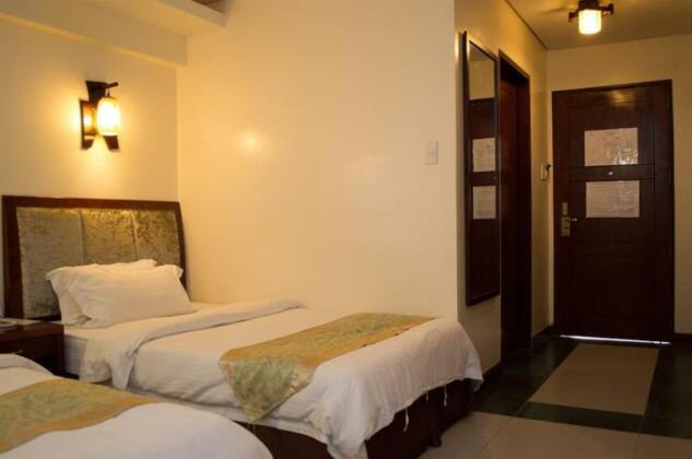 Golden Phoenix Hotel Boracay - Photo4